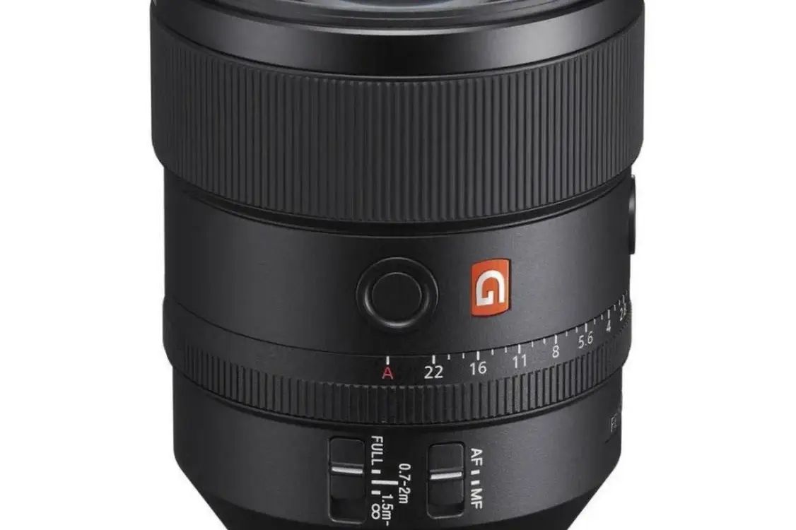 Sony FE 135mm F1.8 G Master